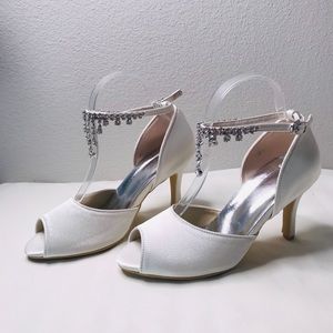 Elegent Wedding Satin Evening Jeweled Sandals
